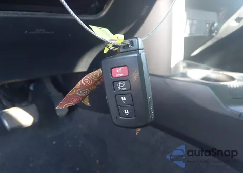 2013 Toyota Rav4 Limited z USA, uszkodzony, nr VIN 2T3YFREV3DW041959